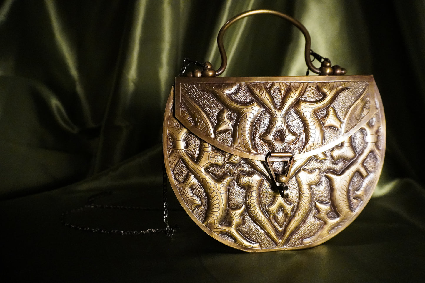 Layla - Handmade Bag, close-up front view
